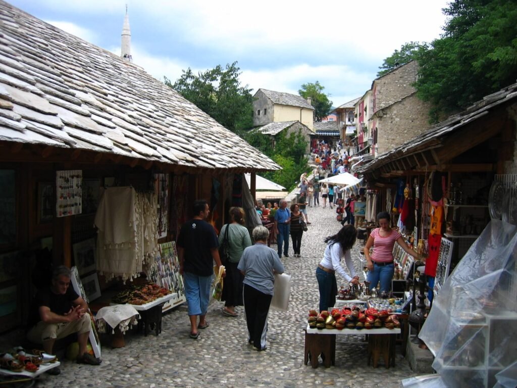 Kujundžiluk, stara čaršija uz Stari most