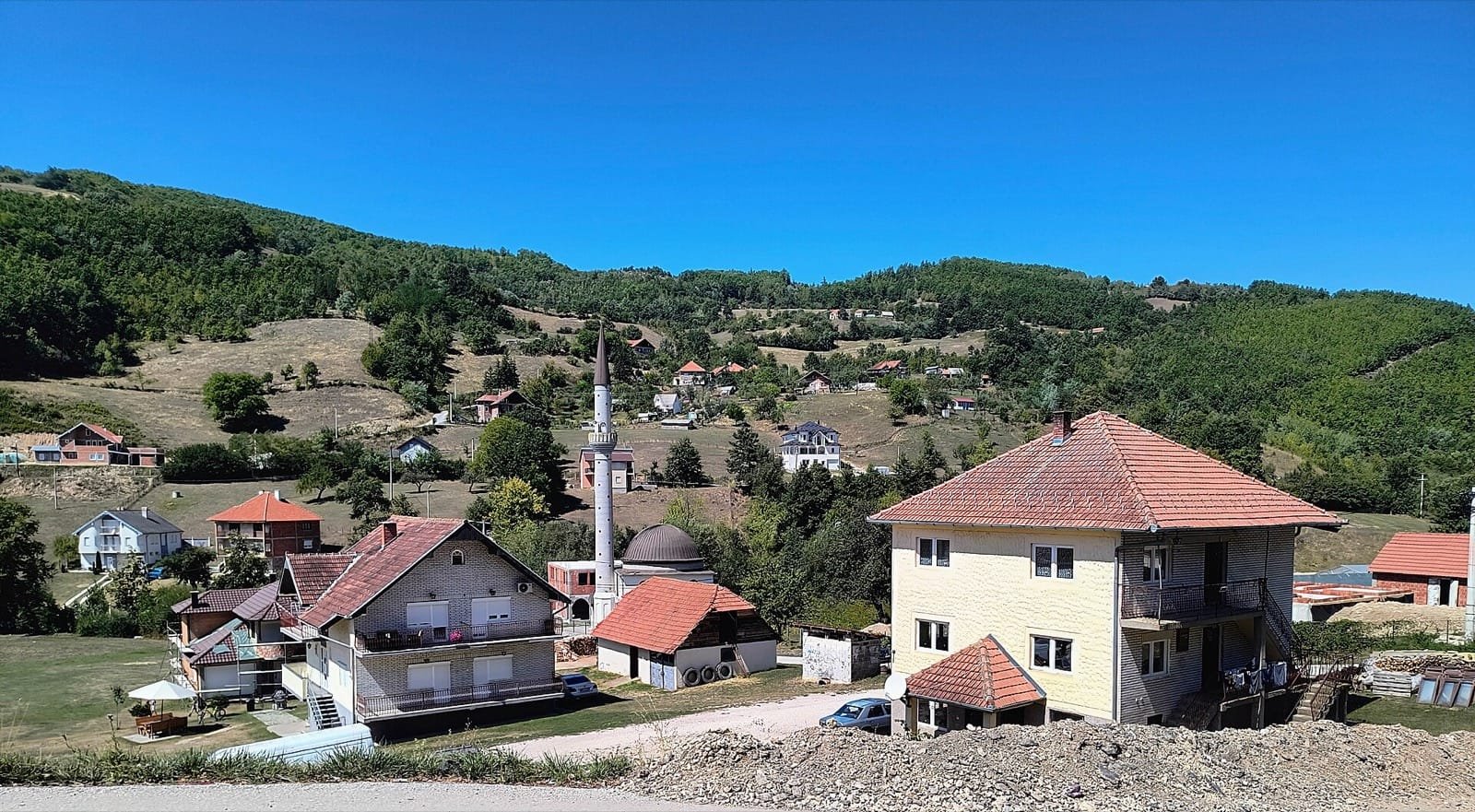 Kako je glasao Sandžak: Studentska lista prva u Novom Pazaru, SDA Sandžaka slavila u Tutinu